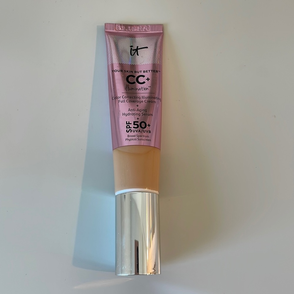 IT cosmetics cc plus illumination full coverage cream + spf 50
